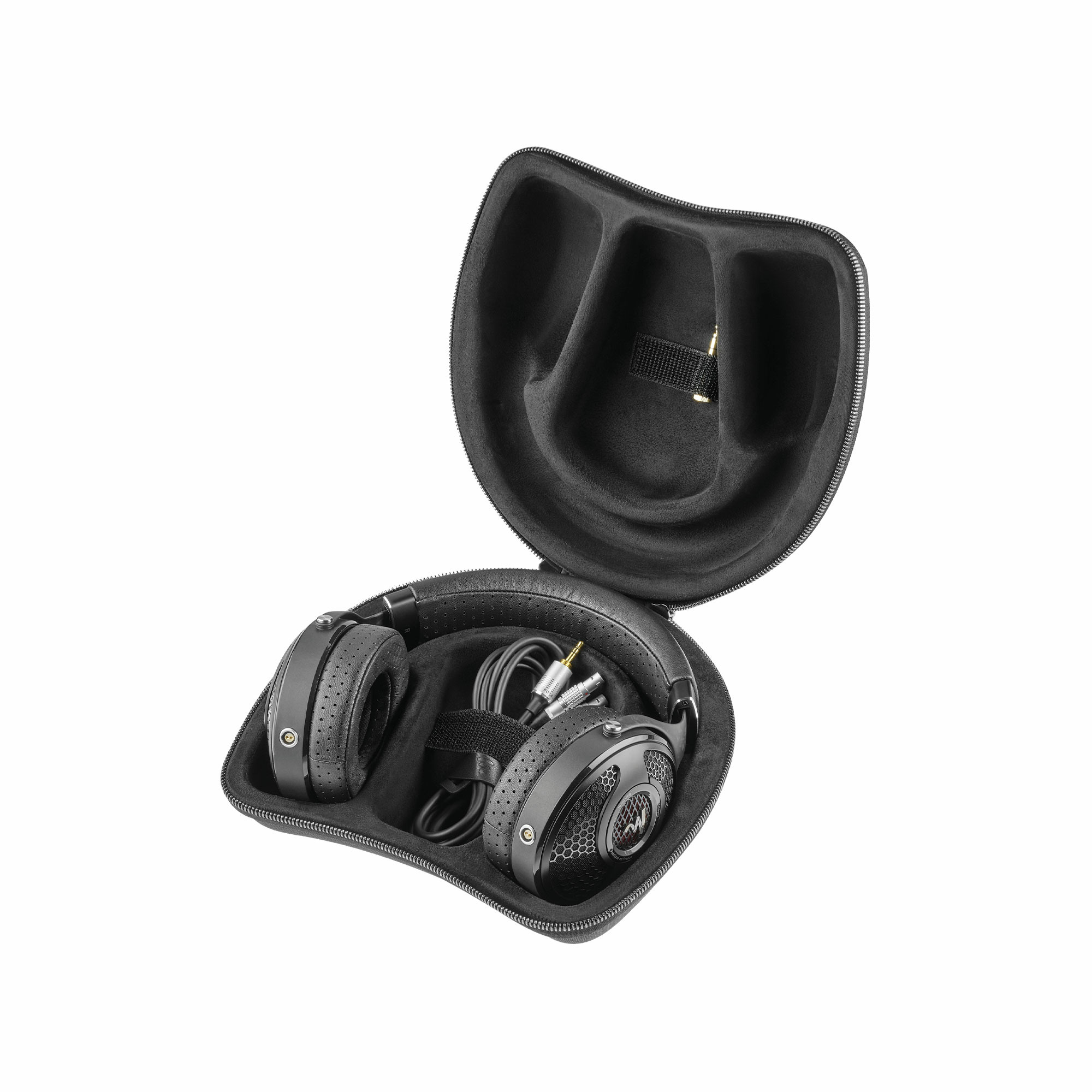 new_utopia_case_ouv new_utopia_case_ouv